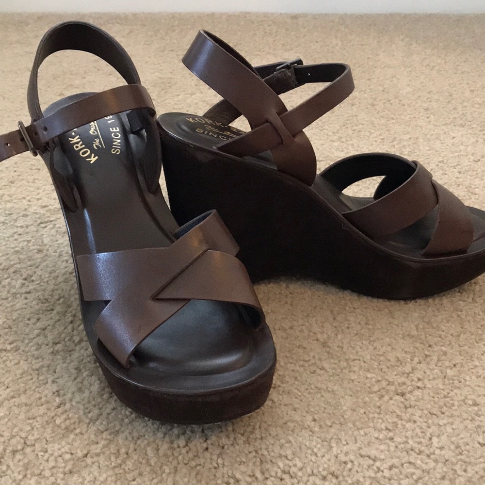 Kork Ease brown wedge sandal Size 7